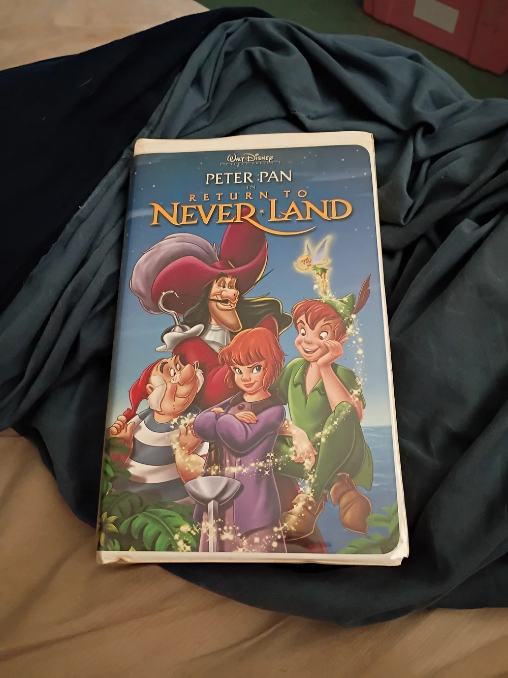 Disney Peter Pan Return to Never Land on VHS